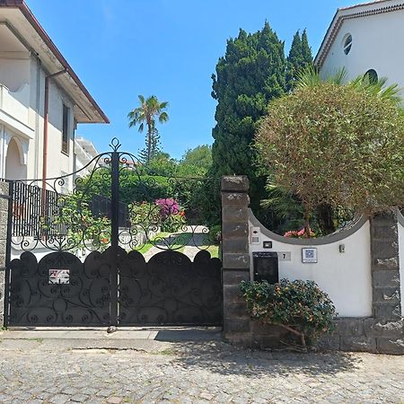 Casa Olivella Apartment Torre del Greco Bagian luar foto