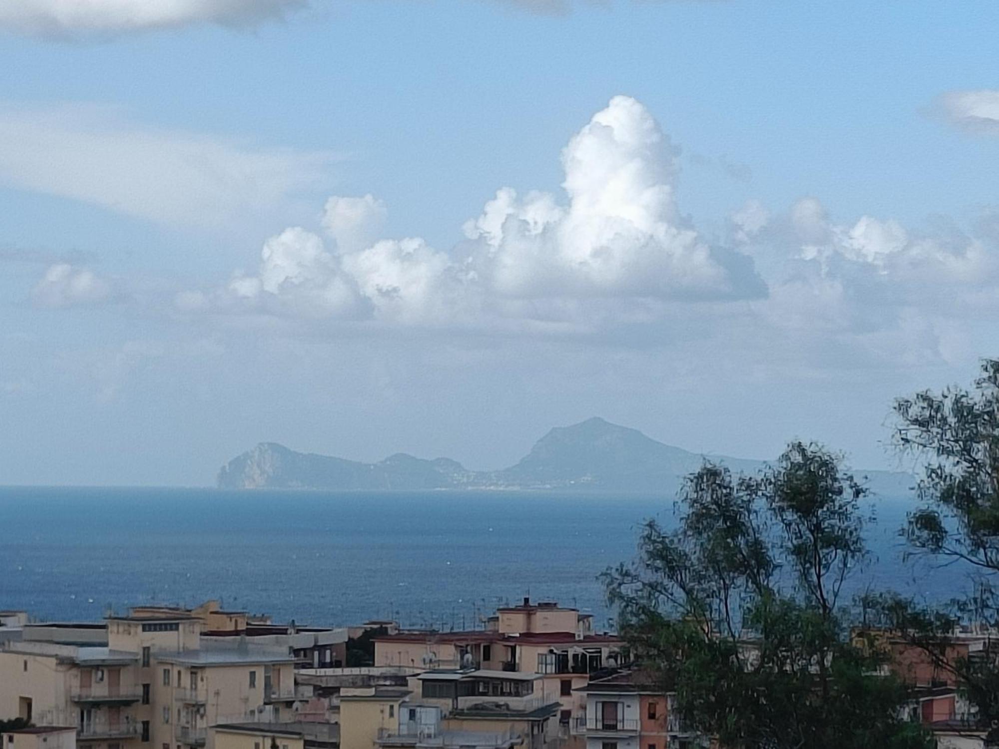 Casa Olivella Apartment Torre del Greco Bagian luar foto